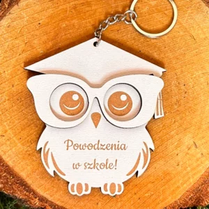 Brelok sowa z napisem „Powodzenia w szkole!” ze sklejki