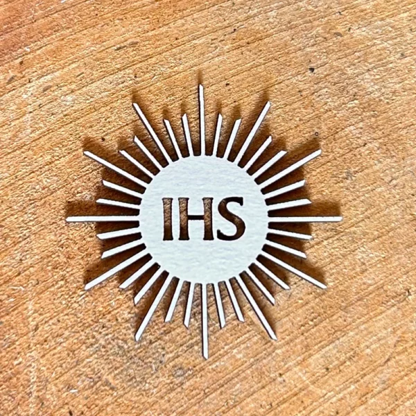 Scrapka IHS w promieniach z białej tektury