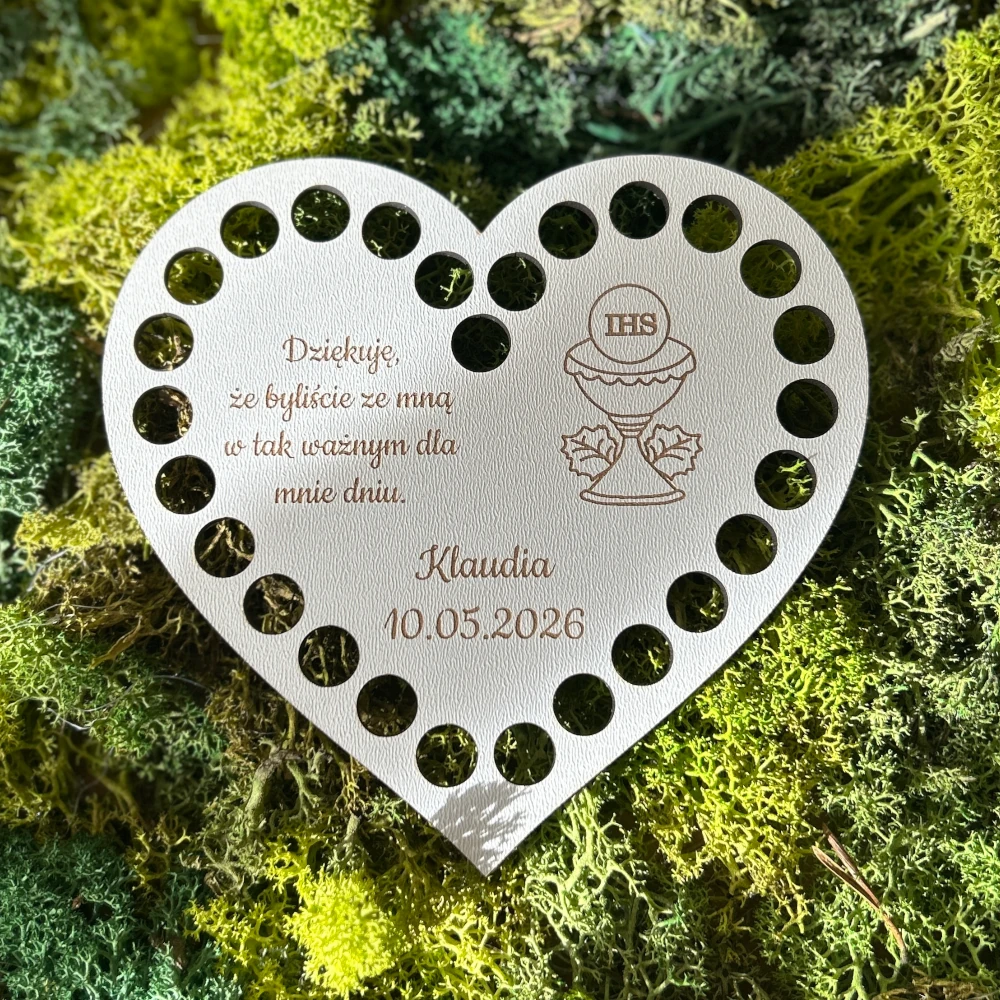baza-serce-komunia Baza do szydełkowania serce z grawerem komunijnym z białego HDF
