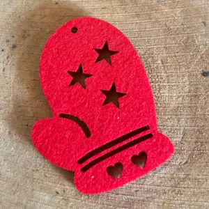 Zawieszka świąteczna rękawica z czerwonego filcu